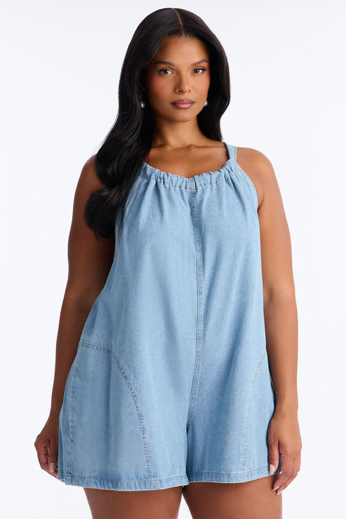 https://cdn.shopify.com/s/files/1/0293/9277/files/04-15-26_S4_23_DZ26C350_LightWash_JG_SS_12-44-18_PLUS_1604_PXF_EH.jpg?v=1777305350&width=800&height=1200&crop=center