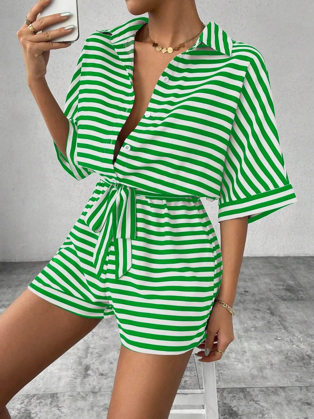 Green / S
