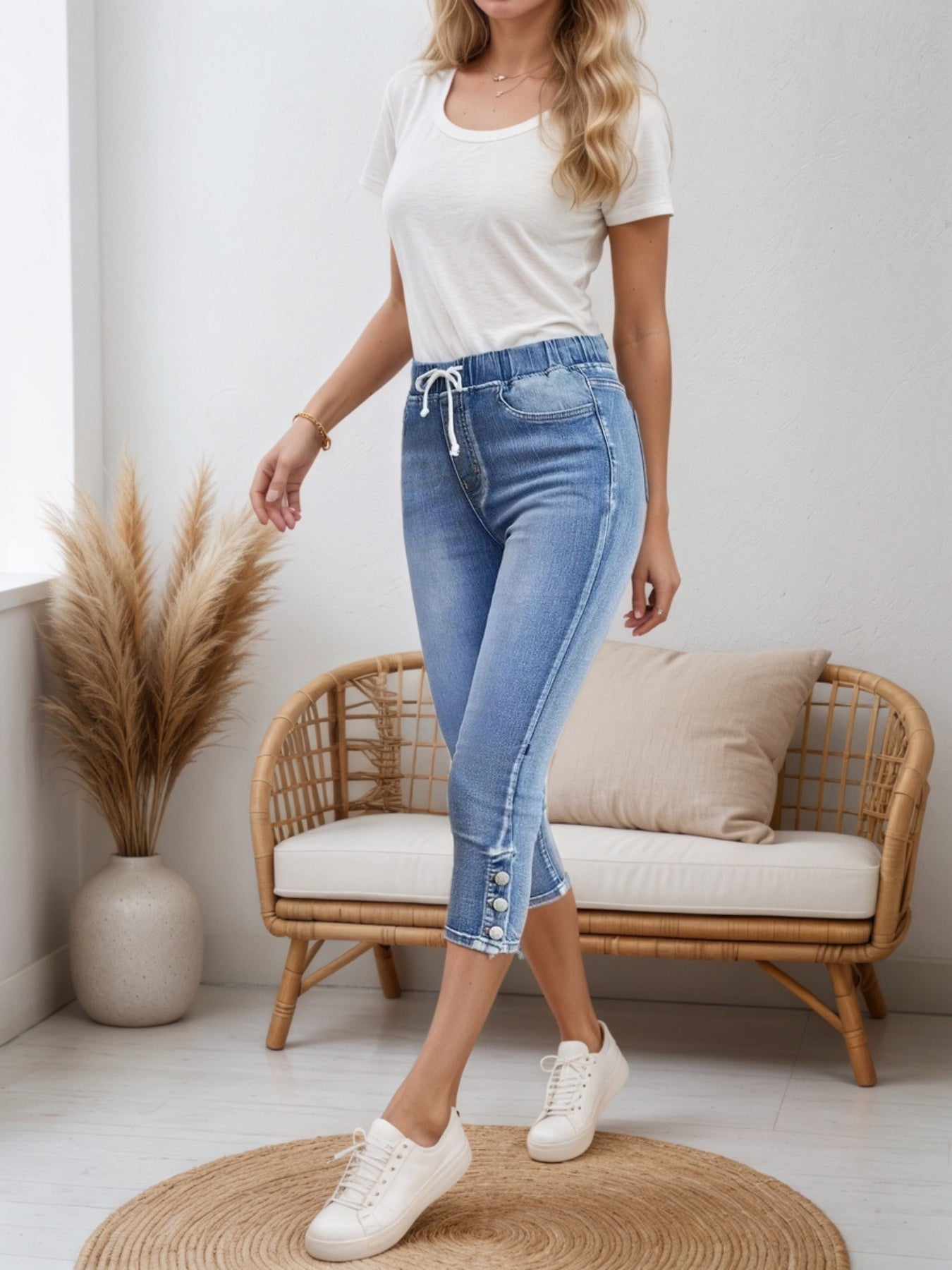 Chic Denim Shorts, Drawstring Closed And Split Button Hem,
