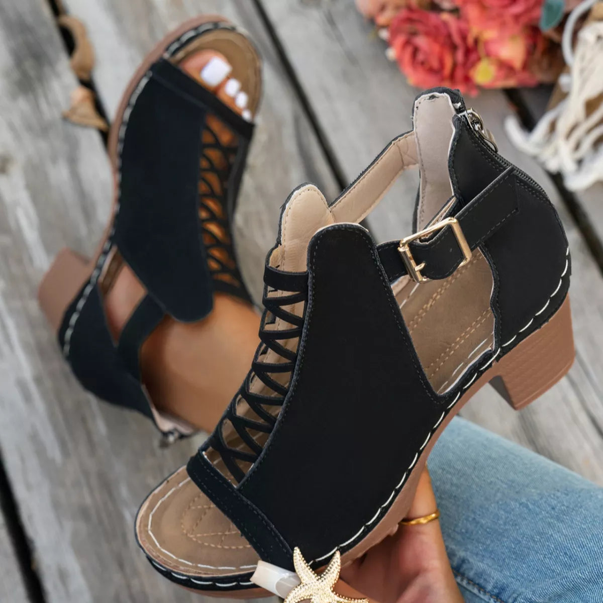 Black / 36
