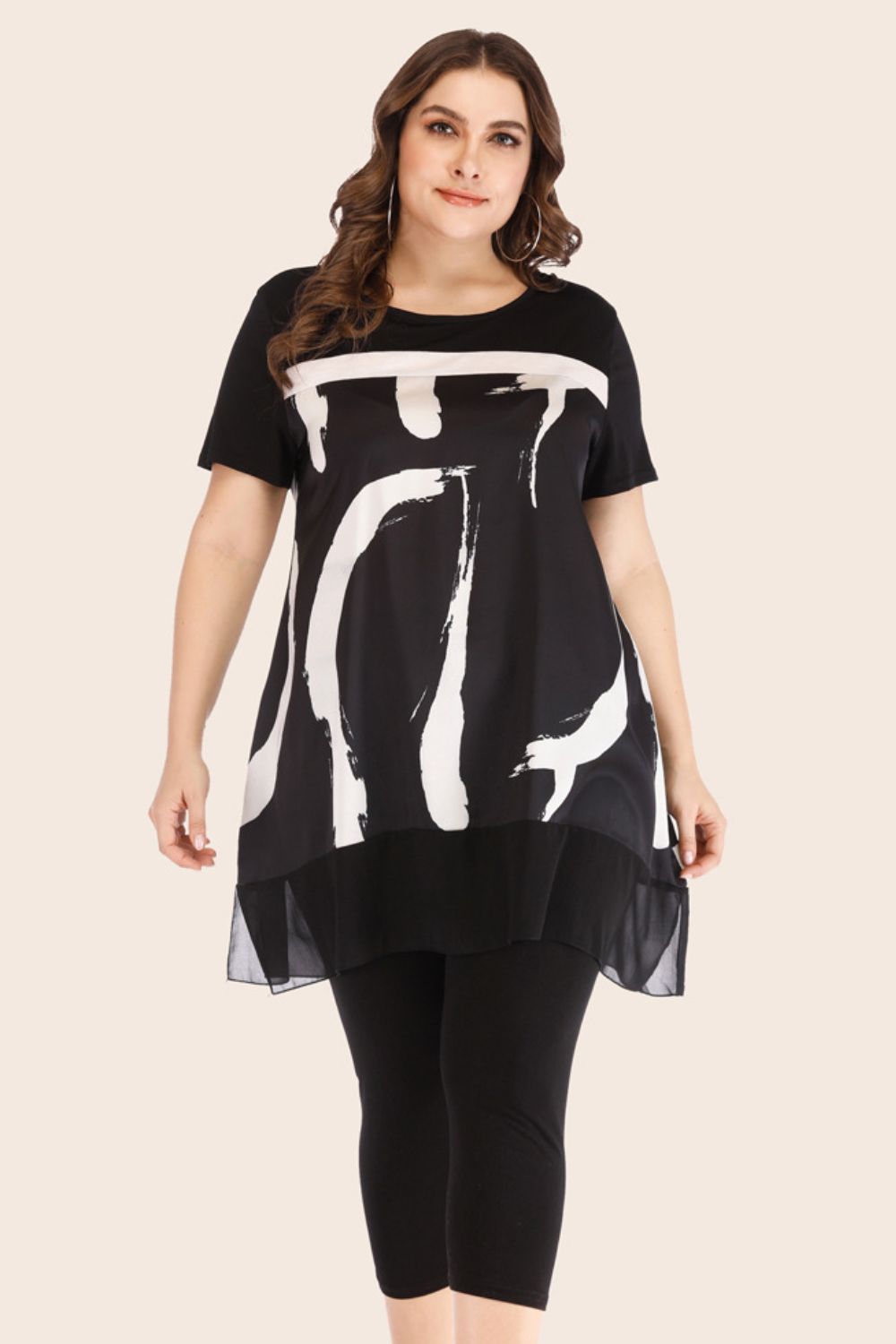 Plus Size Set Spliced Mesh T-Shirt and Cropped Leggings