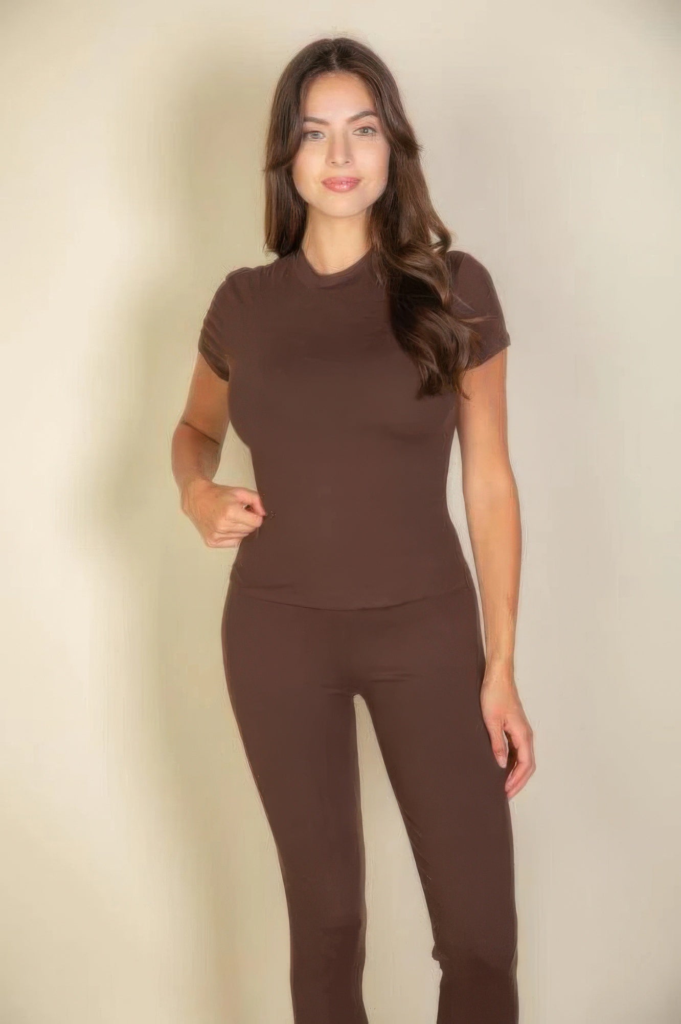Short Sleeve Round Neck T-Shirt in Coffee
