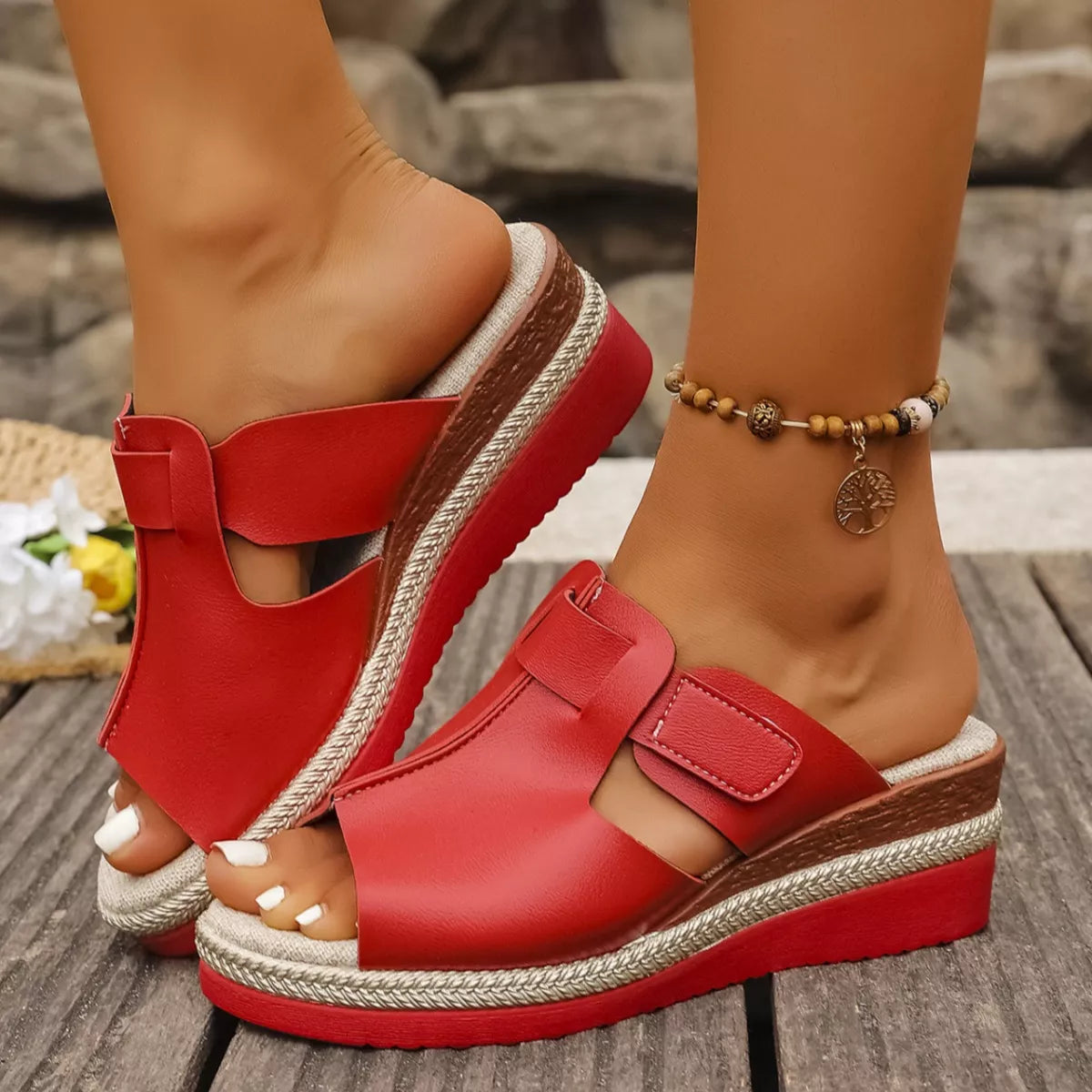 Red / 36
